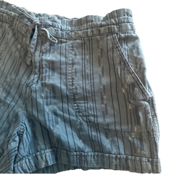Women’s Prana Shorts Arlie Blue Organic Cotton Striped Pockets Paperbag Sz Med - Picture 4 of 8